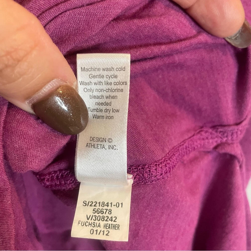 ATHLETA TRIUMPH HOODIE SWEATSHIRT short DRESS SZ/Med Fuchsia Color. - Picture 11 of 11